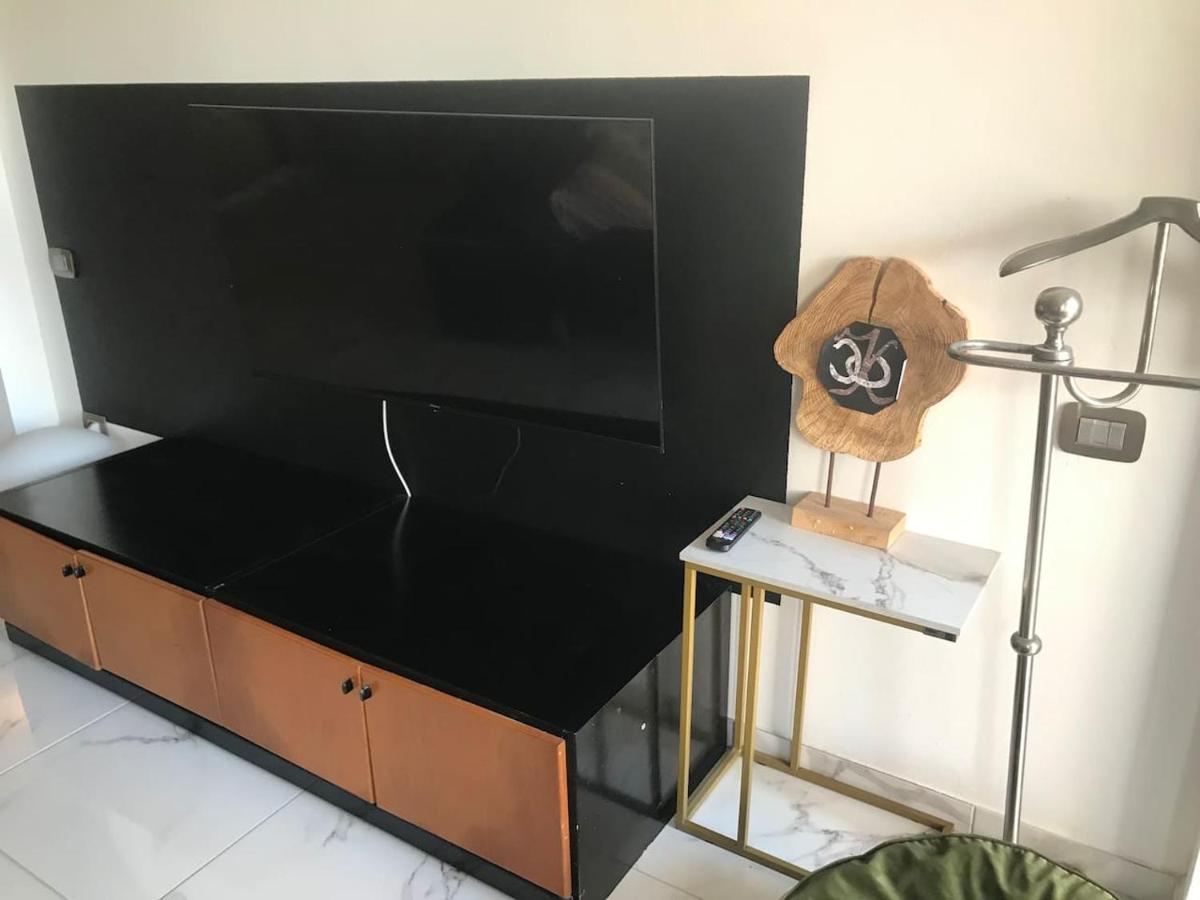 Wohnung Mit Direktem Meerzugang Torvaianica Extérieur photo